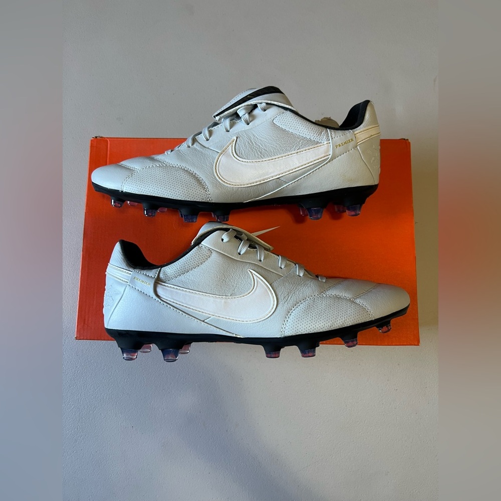 Nike Premier 3 FG Leather Soccer Cleats US M 8 W 9.5 - Picture 2 of 6